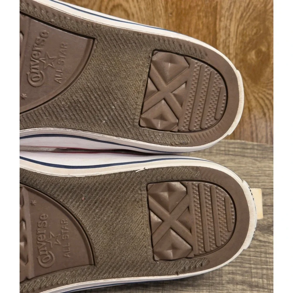 Converse Chuck Taylor All Star Sneakers Youth Size 3 Hook & Loop Closure